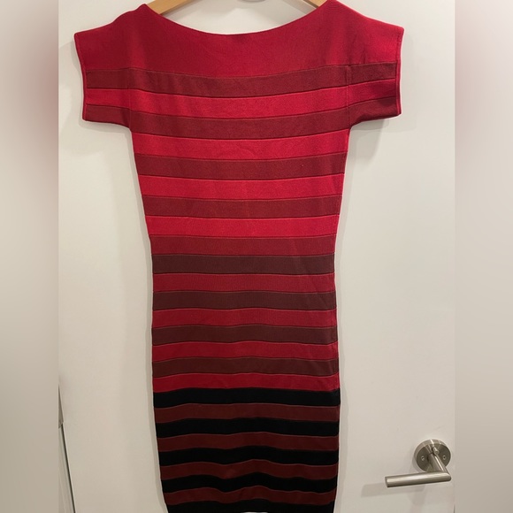 French Connection bandage dress. Size 4 - Picture 2 of 6